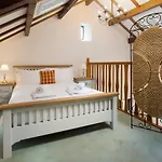 Keiras Nyaraló Ambleside